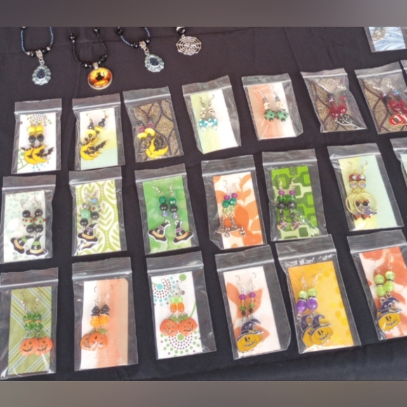 Halloween Wrap Around Beaded Bracelet Earrings Unique Sparkly Handmade - Picture 5 of 10